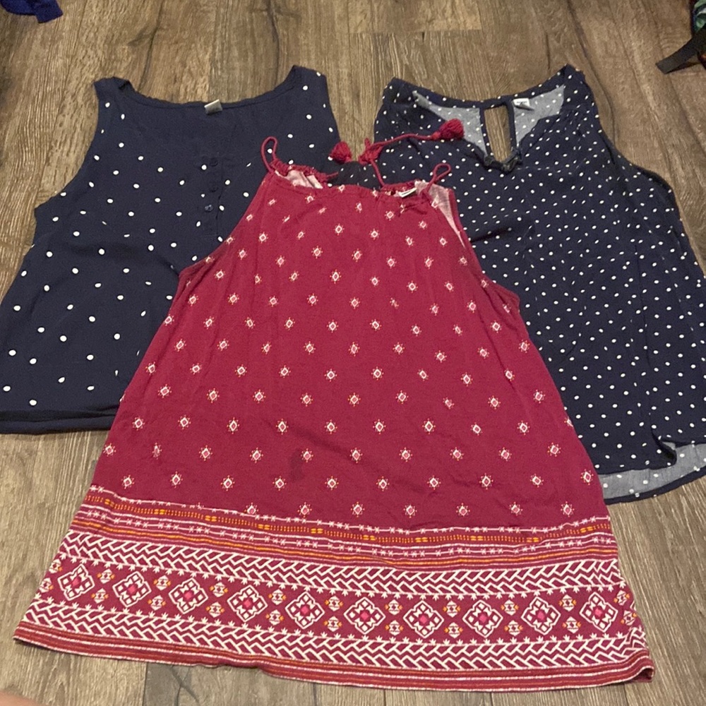 Women’s tank tops